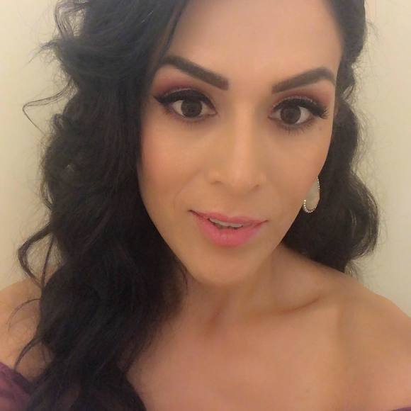 Meet your Posher, Yanai - Picture 1 of 1